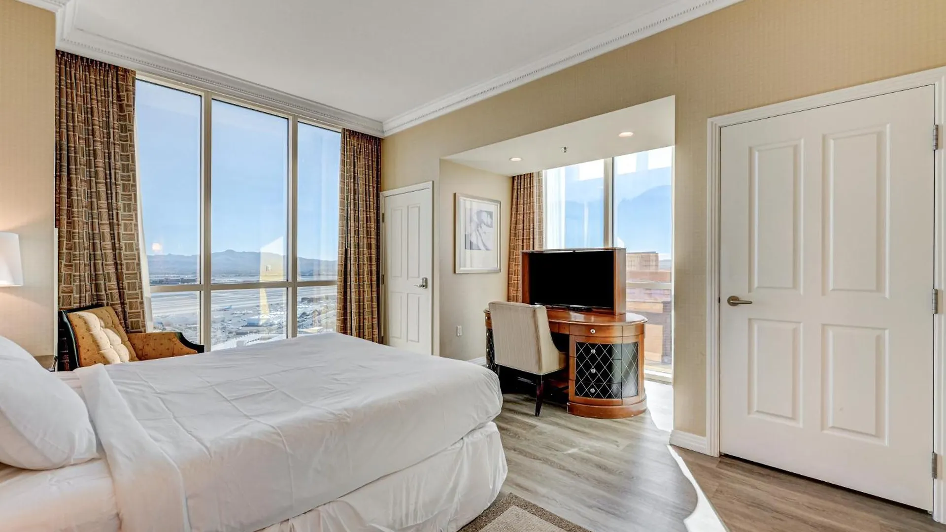 Signature Mgm 1 Bedroom Penthouse Suite Las Vegas Apartment